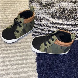 Baby boy camo shoes